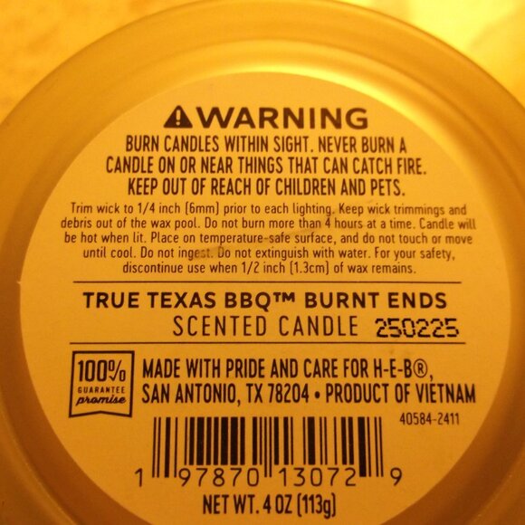 HEB True Texan BBQ Burnt Ends Candles (Set of 4) + Foil & Recipe Cards - Picture 4 of 9